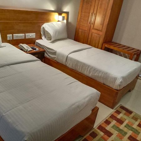 Devanganam Residency 호텔 Guruvāyūr 외부 사진