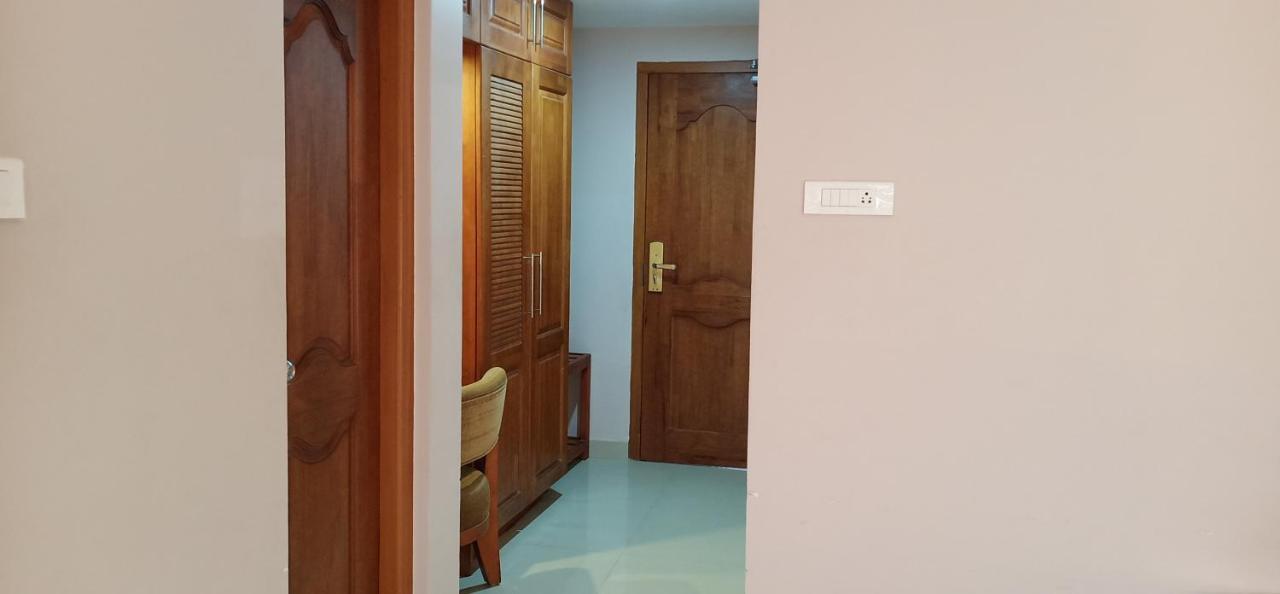 Devanganam Residency 호텔 Guruvāyūr 외부 사진